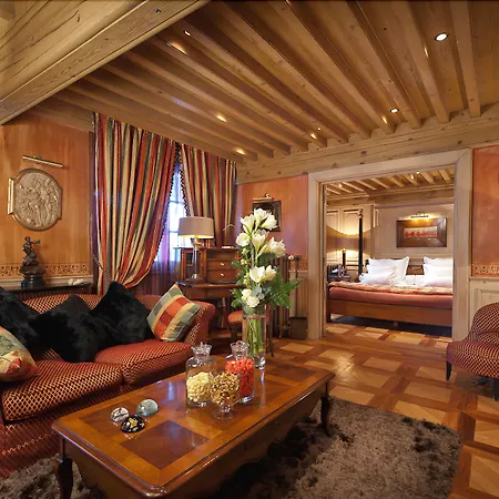 Hotel Le Saint Joseph Courchevel